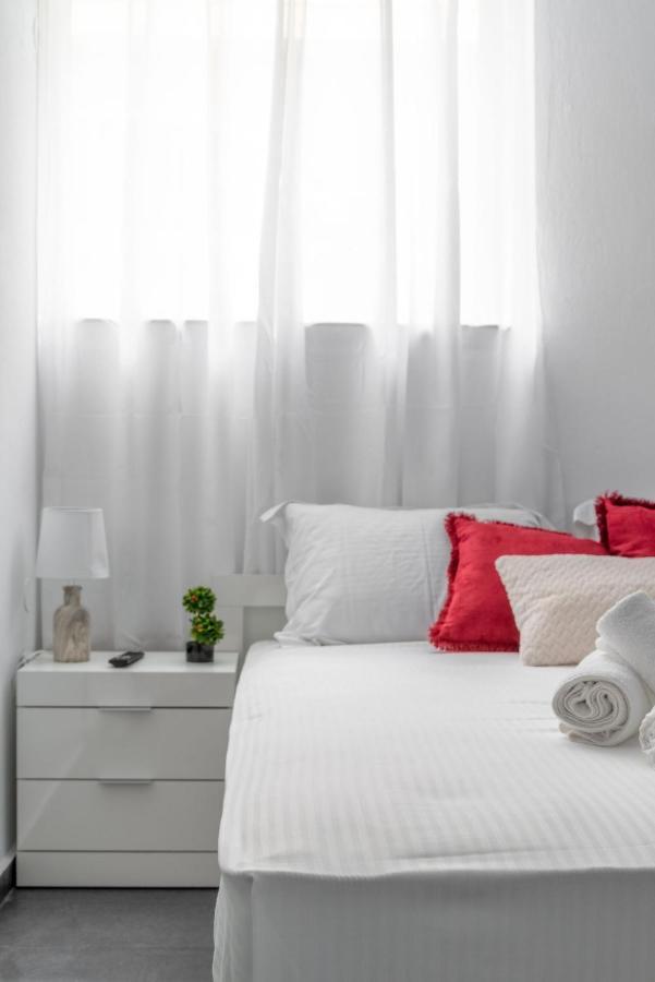 Modern Studio Near Downtown 伊拉克利翁 外观 照片
